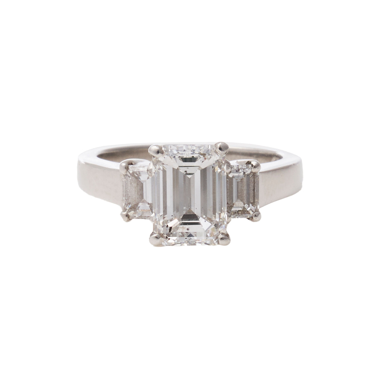 Diamond 2ct Central Stone Ring